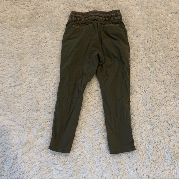 Gap Hybrid Pull-Up Pants - Green (S, 6/7) - Picture 2 of 3